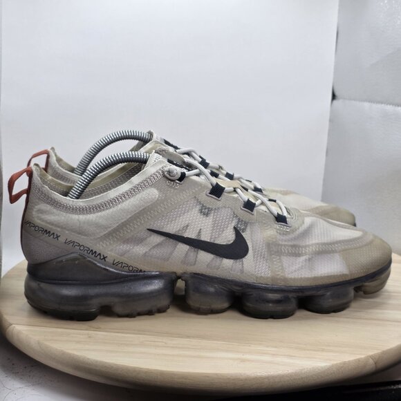 Size 11- Nike Air VaporMax 2019 Moon Particle - AR6631-200 - Picture 3 of 12